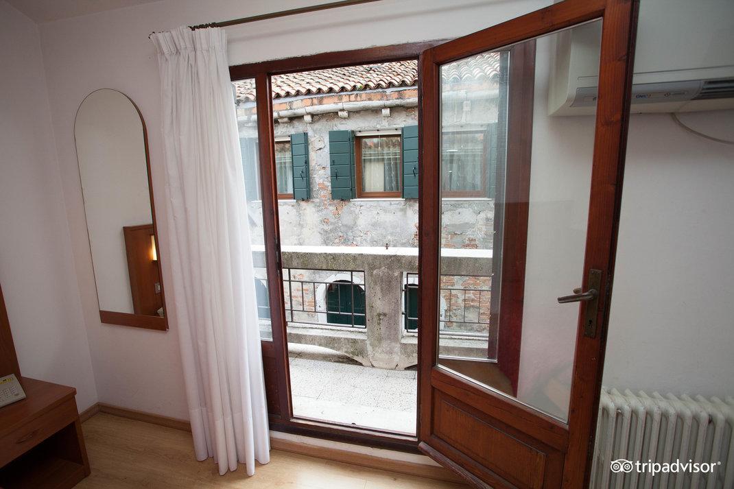 Caprera Hotel Venise