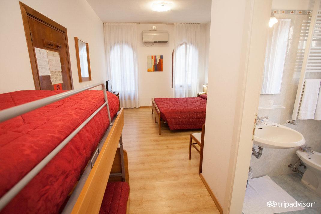 Caprera Hotel Venise